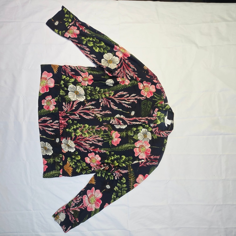 H&M Women's Floral Split Neck Blouse Size 10 Navy Blue Pink Botanical Print B90
